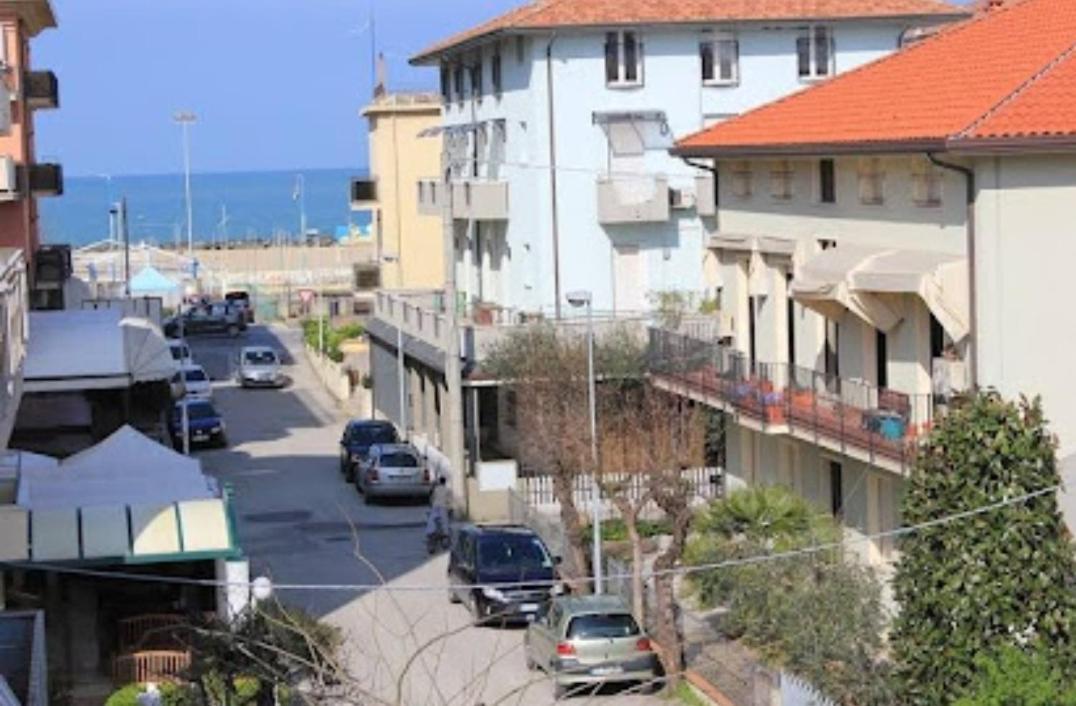 Hotel Sabbia D'Oro Rimini Exterior photo