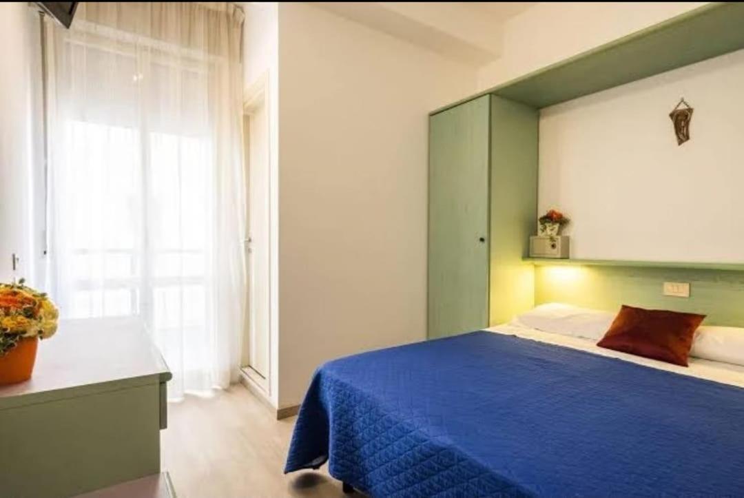 Hotel Sabbia D'Oro Rimini Exterior photo