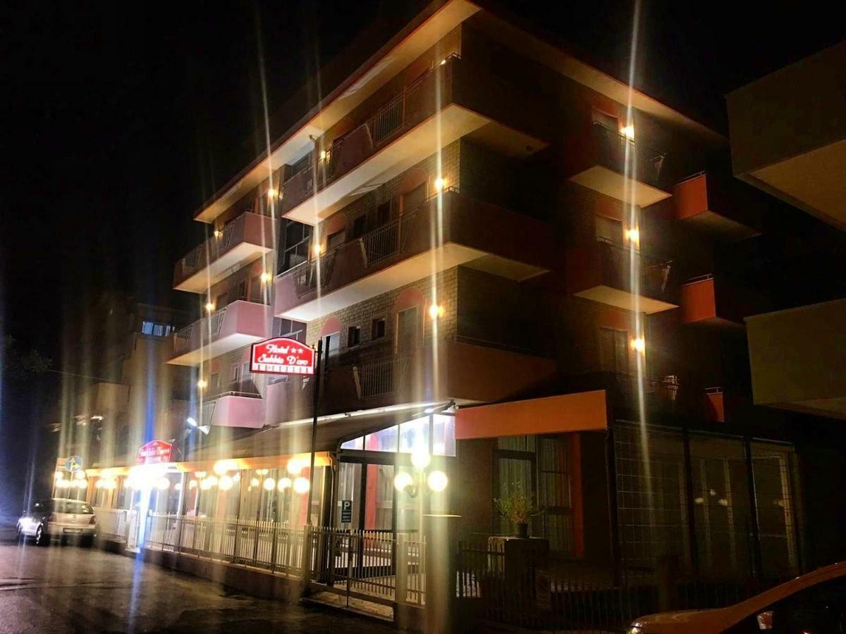 Hotel Sabbia D'Oro Rimini Exterior photo